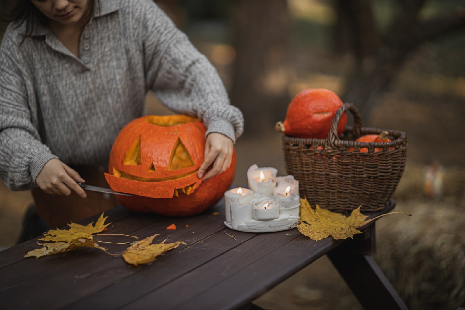 Host A Pumpkin Carving Party This Fall Broadway Party And Tent Rental 